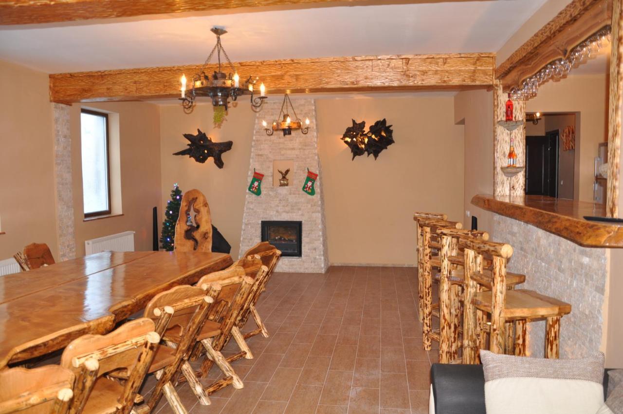Casa De Vacanta Sadu Luaran gambar