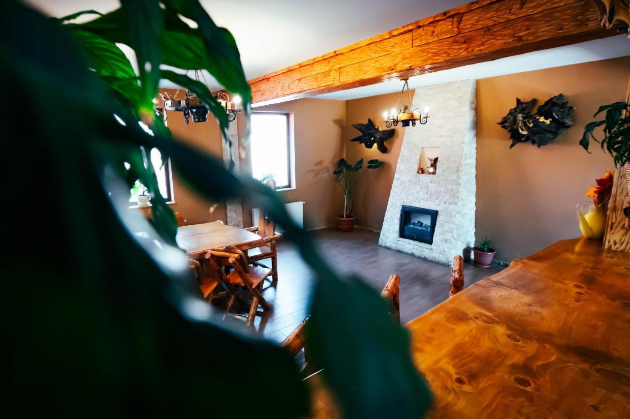 Casa De Vacanta Sadu Luaran gambar