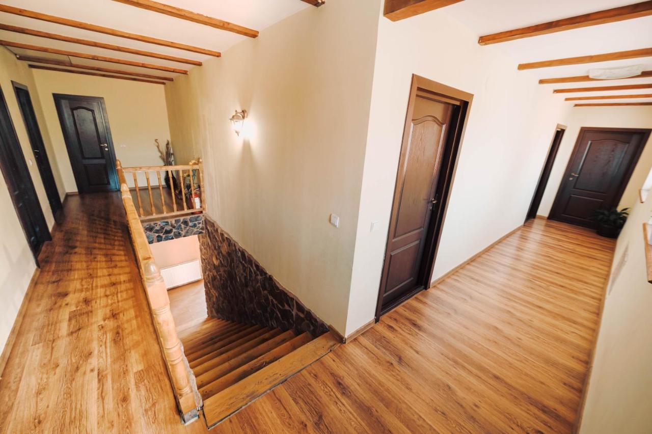 Casa De Vacanta Sadu Luaran gambar